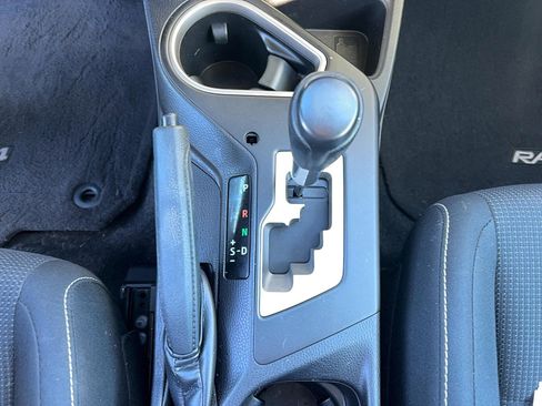 Used 2017 Toyota RAV4 XLE image 21