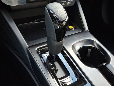 New 2026 Subaru Outback Limited image 13