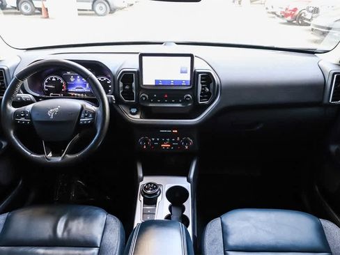 Used 2023 Ford Bronco Sport Outer Banks image 12