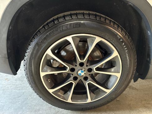 Used 2015 BMW X5 xDrive50i AWD/4WD image 7