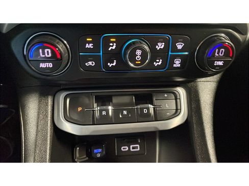Used 2020 GMC Acadia SLT w/ Premium Package AWD/4WD image 15