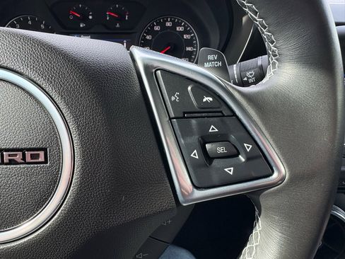 Used 2021 Chevrolet Camaro LT image 32