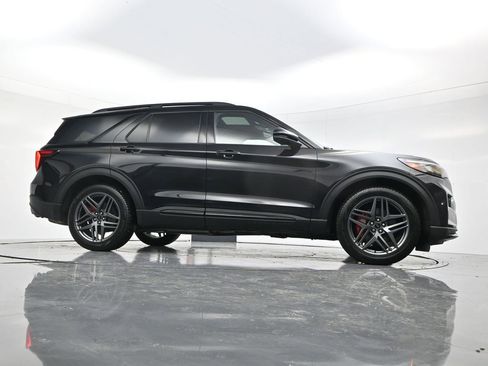 Used 2025 Ford Explorer ST w/ Sun And Sound Package AWD/4WD image 46