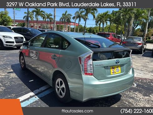 Used 2015 Toyota Prius Two FWD image 8