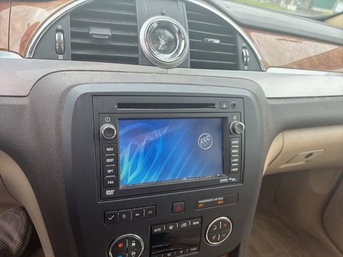 Used 2012 Buick Enclave Leather AWD/4WD image 10