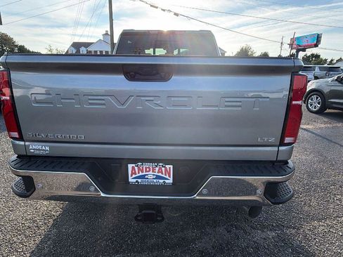 New 2026 Chevrolet Silverado 2500 LTZ w/ LTZ Premium Package AWD/4WD image 6