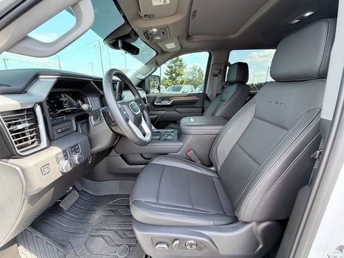 Used 2025 GMC Sierra 3500 Denali w/ Denali Reserve Package AWD/4WD image 22