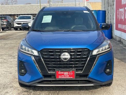 Used 2024 Nissan Kicks SR w/ SR Premium Package image 26