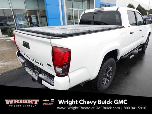 Used 2023 Toyota Tacoma SR5 image 3