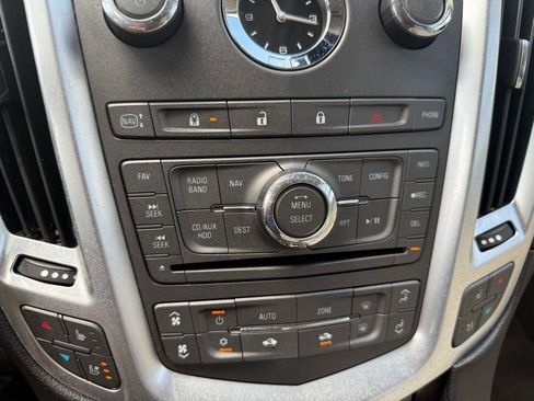 Used 2010 Cadillac SRX Premium FWD image 17