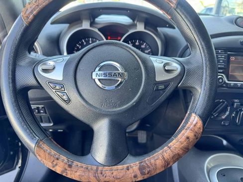 Used 2017 Nissan Juke S FWD image 37
