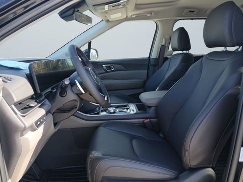 New 2026 Kia Carnival SX image 9