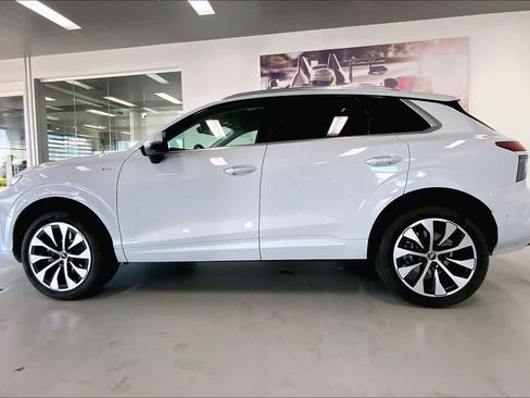 Used 2026 Audi Q3 quattro 2.0T AWD/4WD image 3