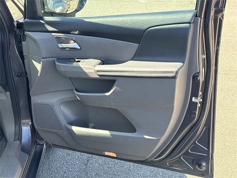 Used 2016 Honda Odyssey EX-L image 8