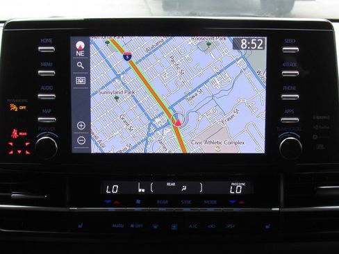 Certified 2024 Toyota Sienna XLE Woodland Edition AWD/4WD image 32