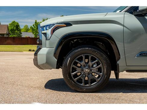 New 2026 Toyota Tundra Platinum AWD/4WD image 10
