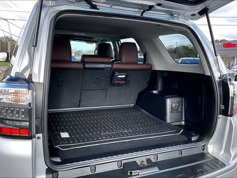 Used 2024 Toyota 4Runner Limited image 30