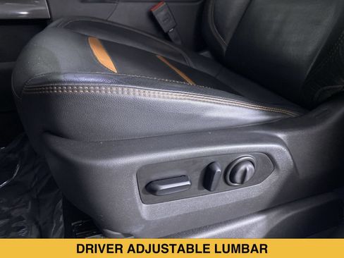 Used 2020 GMC Sierra 1500 AT4 w/ AT4 Premium Package AWD/4WD image 9