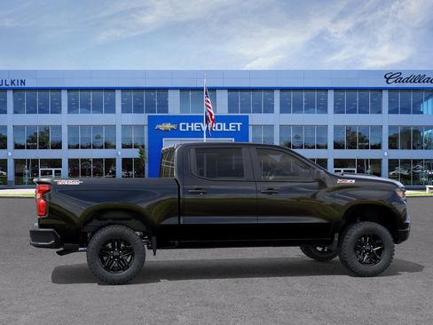 New 2026 Chevrolet Silverado 1500 Custom Trail Boss AWD/4WD image 5