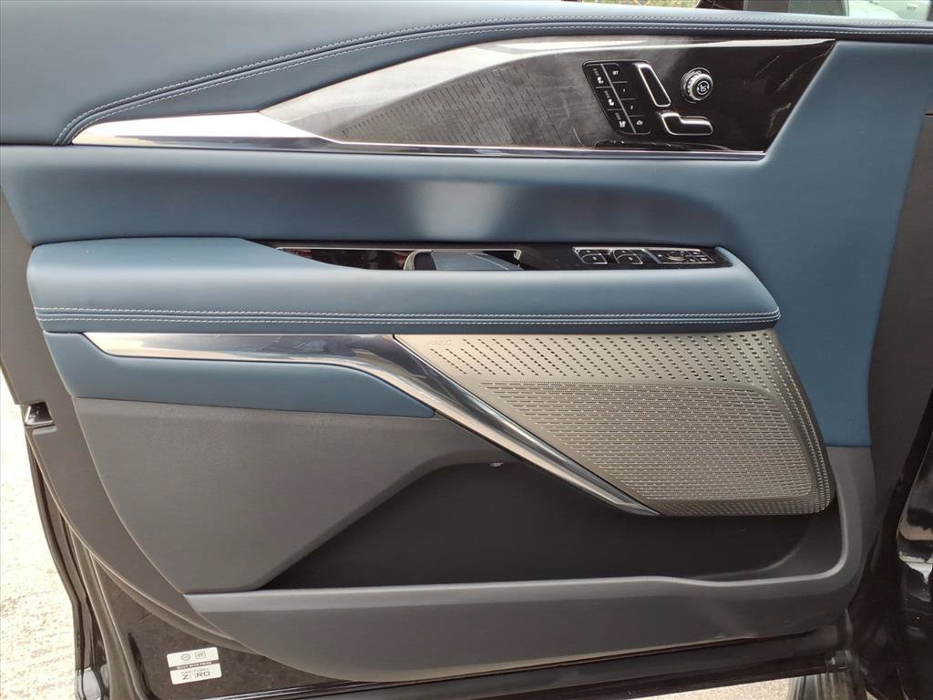 New 2026 Cadillac Escalade IQ Sport 2 AWD/4WD image 13