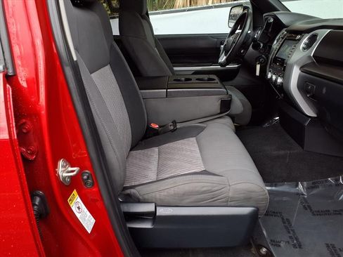 Used 2017 Toyota Tundra SR5 image 23