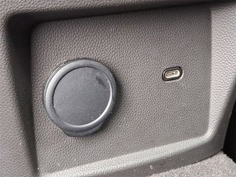 Used 2023 Cadillac CT5 Premium Luxury image 11