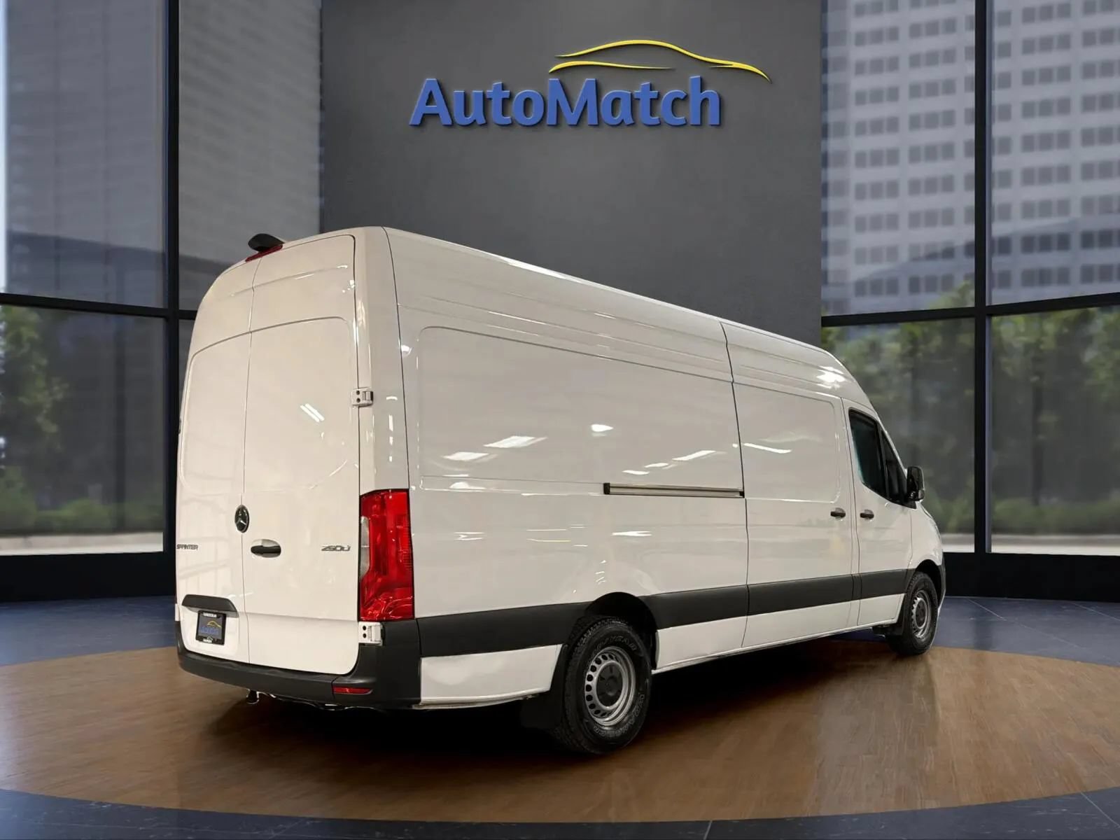 Used 2025 Mercedes-Benz Sprinter 2500 image 10