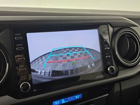 Used 2021 Toyota Tacoma TRD Off-Road image 28