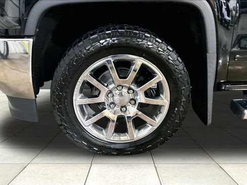 Used 2016 GMC Sierra 1500 SLE w/ SLE Value Package AWD/4WD image 10