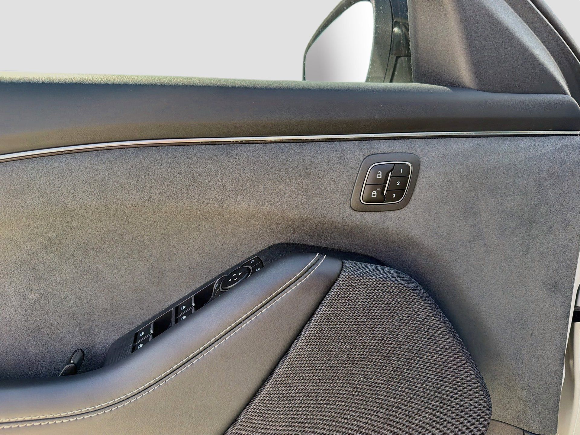 Certified 2025 Ford Mustang Mach-E GT AWD/4WD image 19