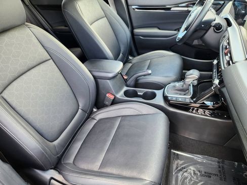 Certified 2025 Kia Seltos EX w/ EX Sunroof Package AWD/4WD image 22