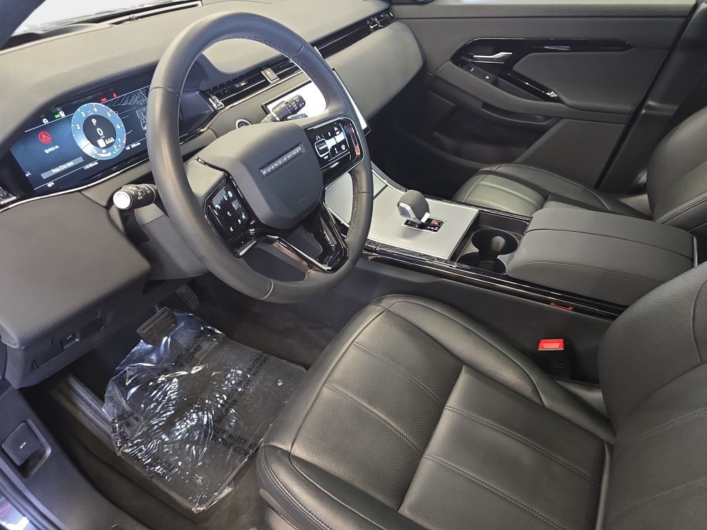 Certified 2025 Land Rover Range Rover Evoque S AWD/4WD image 19