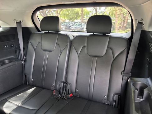 Used 2024 Kia Sorento S AWD/4WD image 31