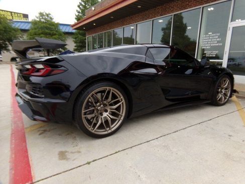Used 2024 Chevrolet Corvette Z06 w/ Stealth Interior Trim Package RWD image 28