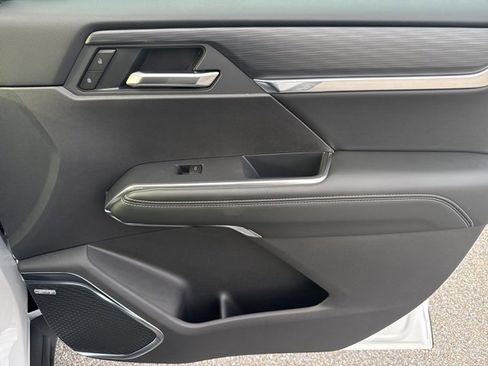 New 2026 GMC Acadia Elevation w/ LPO, Floor Liner Package image 27