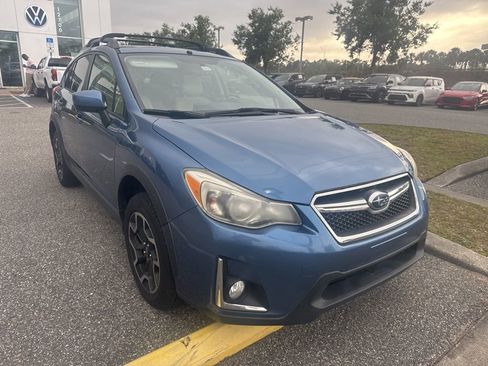 Used 2016 Subaru Crosstrek 2.0i Premium w/ Moonroof Package image 7