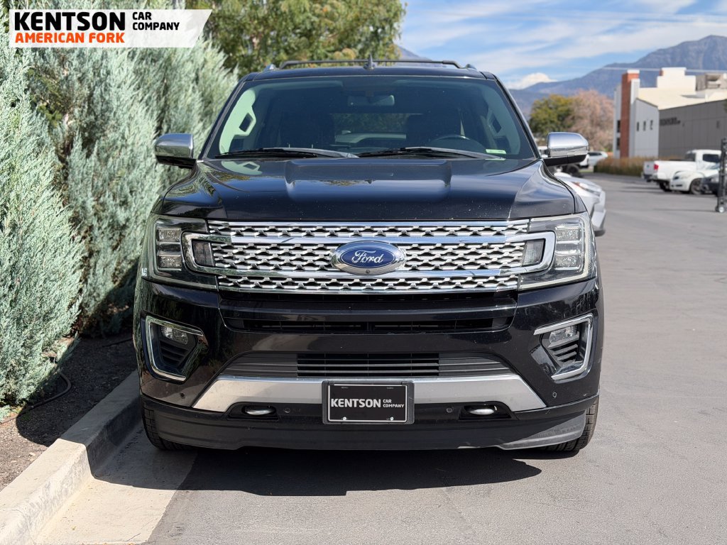 Used 2018 Ford Expedition Max Platinum AWD/4WD image 2
