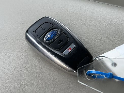 Used 2019 Subaru Ascent Limited image 37