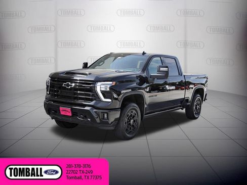 Used 2024 Chevrolet Silverado 2500 LTZ w/ LTZ Plus Package AWD/4WD image 3