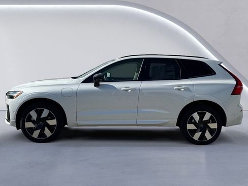 New 2025 Volvo XC60 T8 Plus w/ Protection Package Premier image 6