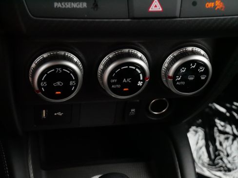Used 2025 Mitsubishi Outlander Sport ES AWD/4WD image 23