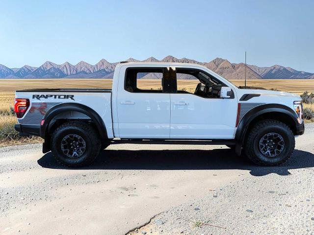 Certified 2025 Ford F150 Raptor w/ Equipment Group 803A Raptor R AWD/4WD image 6