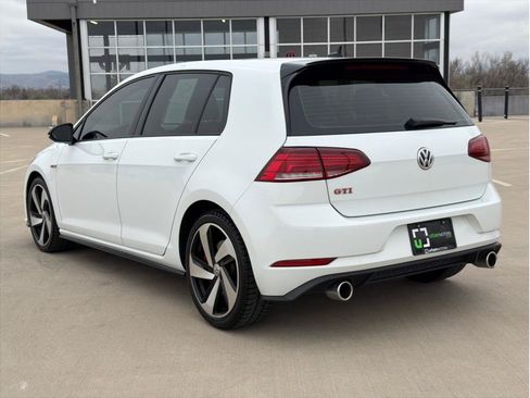 Used 2021 Volkswagen Golf 4-Door FWD image 6