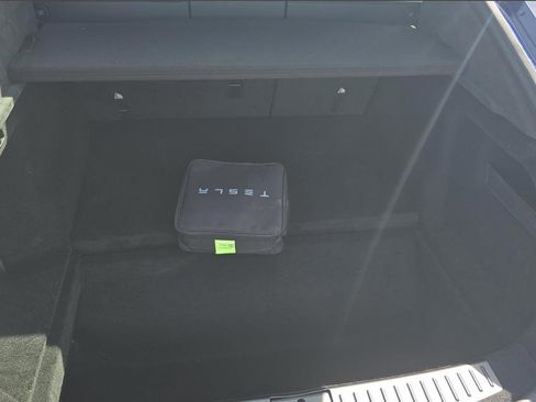 Used 2022 Tesla Model S Plaid image 13