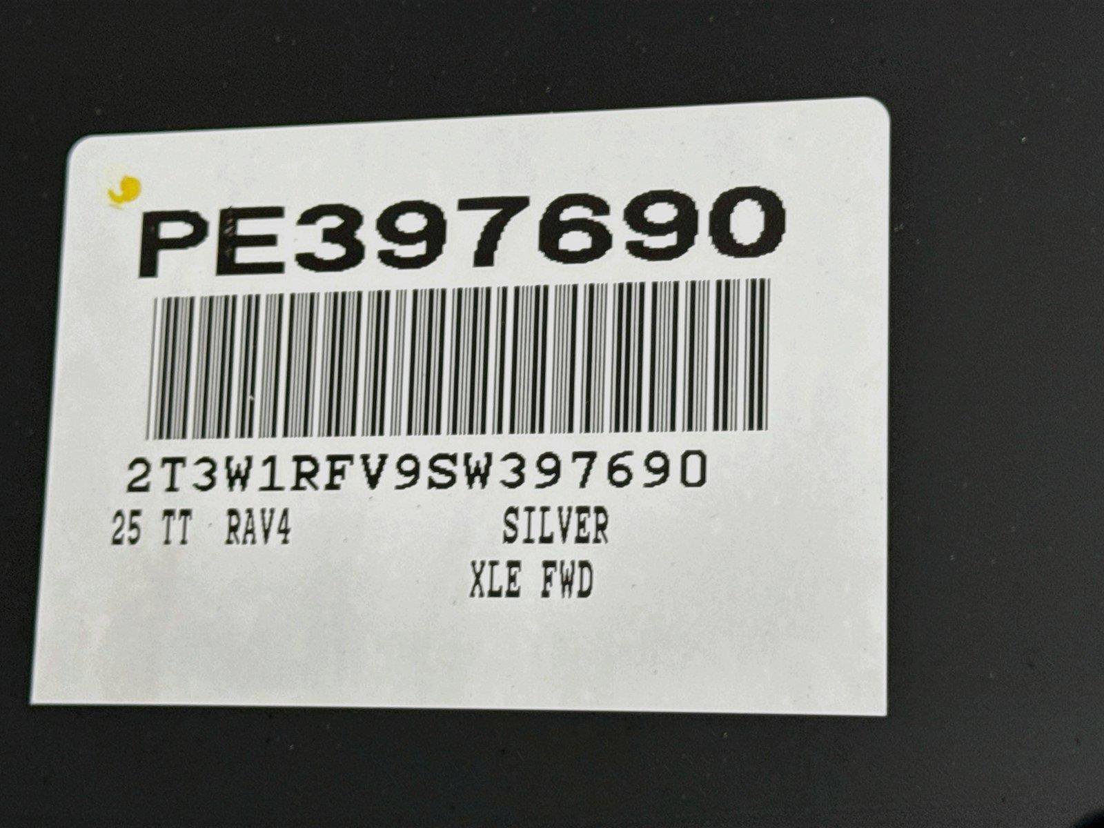 Certified 2025 Toyota RAV4 XLE FWD image 45