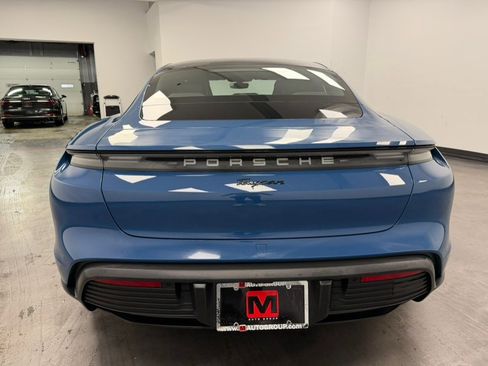 Used 2024 Porsche Taycan image 7