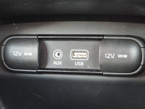 Used 2020 Kia Sorento S AWD/4WD image 5