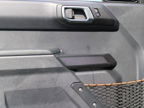 Used 2025 Ford Bronco Raptor AWD/4WD image 15