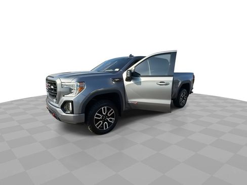 Certified 2021 GMC Sierra 1500 AT4 w/ AT4 Value Package AWD/4WD image 4
