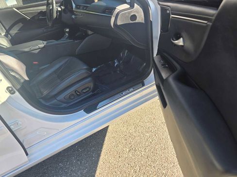 Used 2021 Lexus ES 350 Luxury image 10